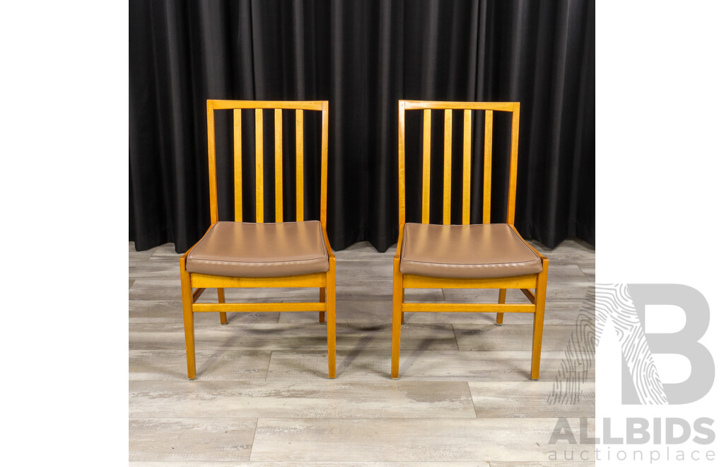 Pair of Maple Splat Back Dining Chairs by Fred Ward for Kees Westra