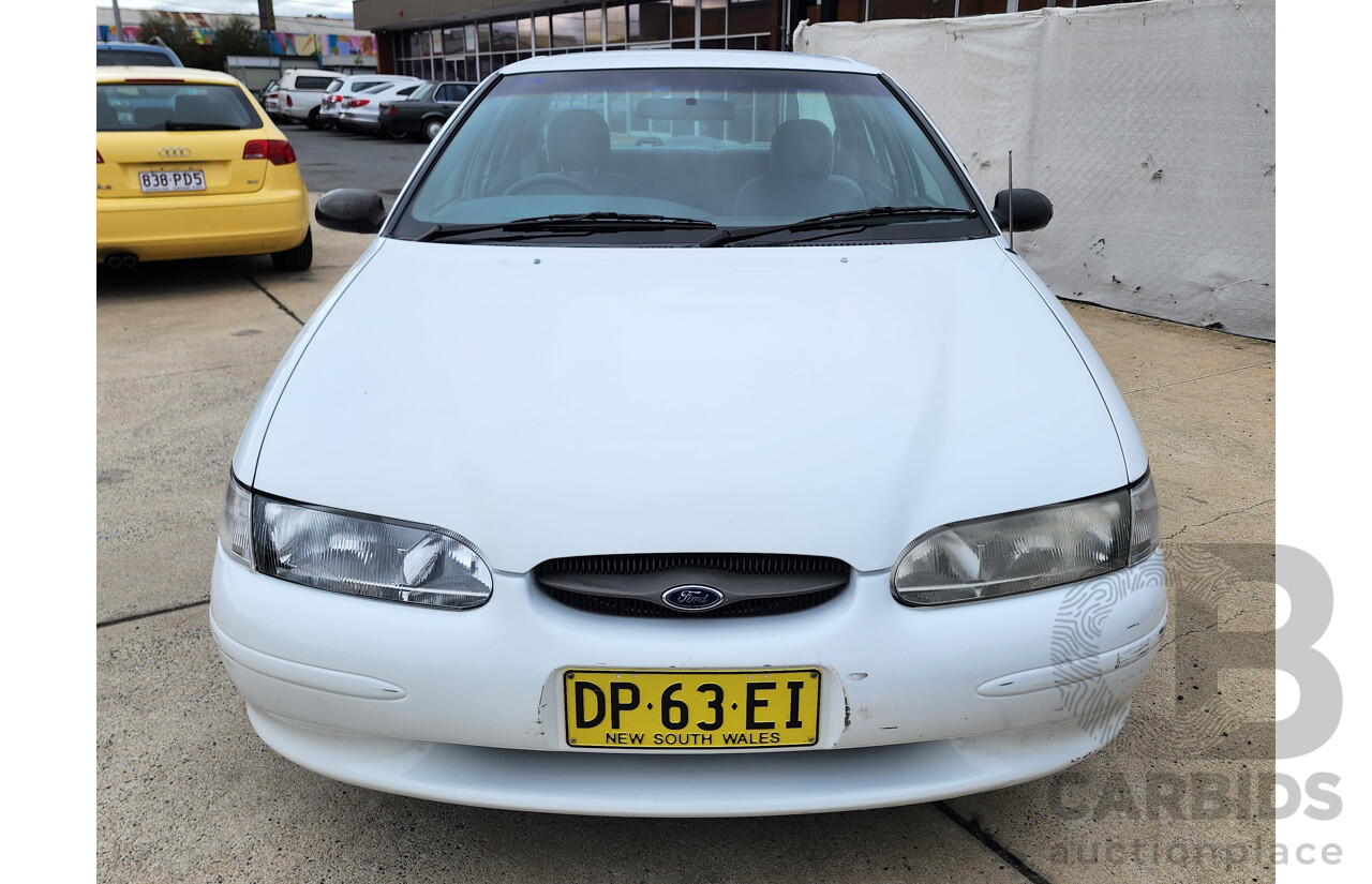 5/1997 Ford Falcon GLi EL 4d Sedan White 4.0L