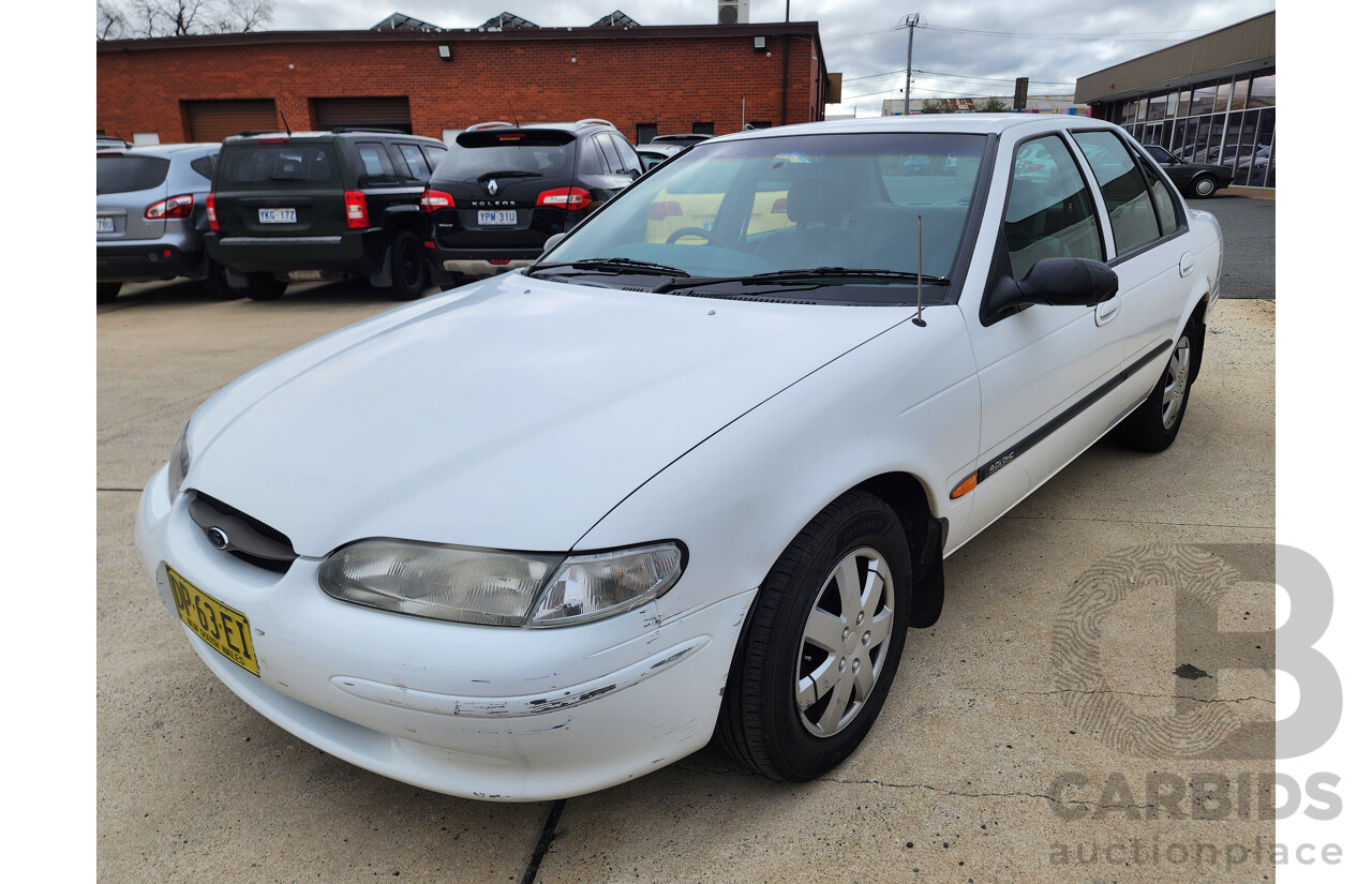 5/1997 Ford Falcon GLi EL 4d Sedan White 4.0L