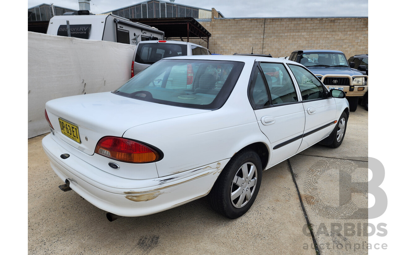 5/1997 Ford Falcon GLi EL 4d Sedan White 4.0L