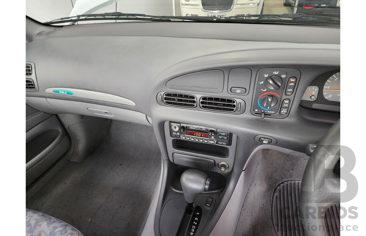 5/1997 Ford Falcon GLi EL 4d Sedan White 4.0L