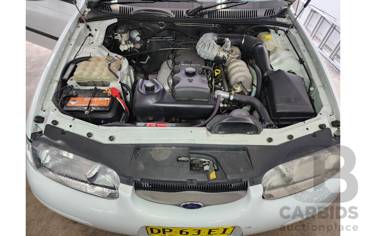 5/1997 Ford Falcon GLi EL 4d Sedan White 4.0L