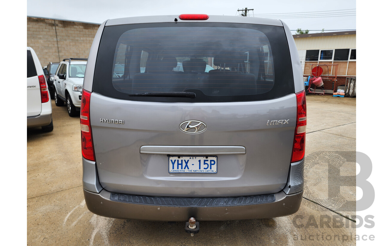 4/2012 Hyundai Imax TQ MY11 4d Wagon Grey 2.5L