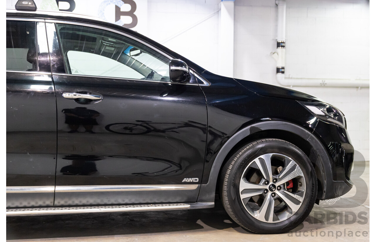 03/2018 Kia Sorento GT-Line (4x4) UM MY18 4d Wagon Aurora Black Pearl Turbo Diesel 2.2L
