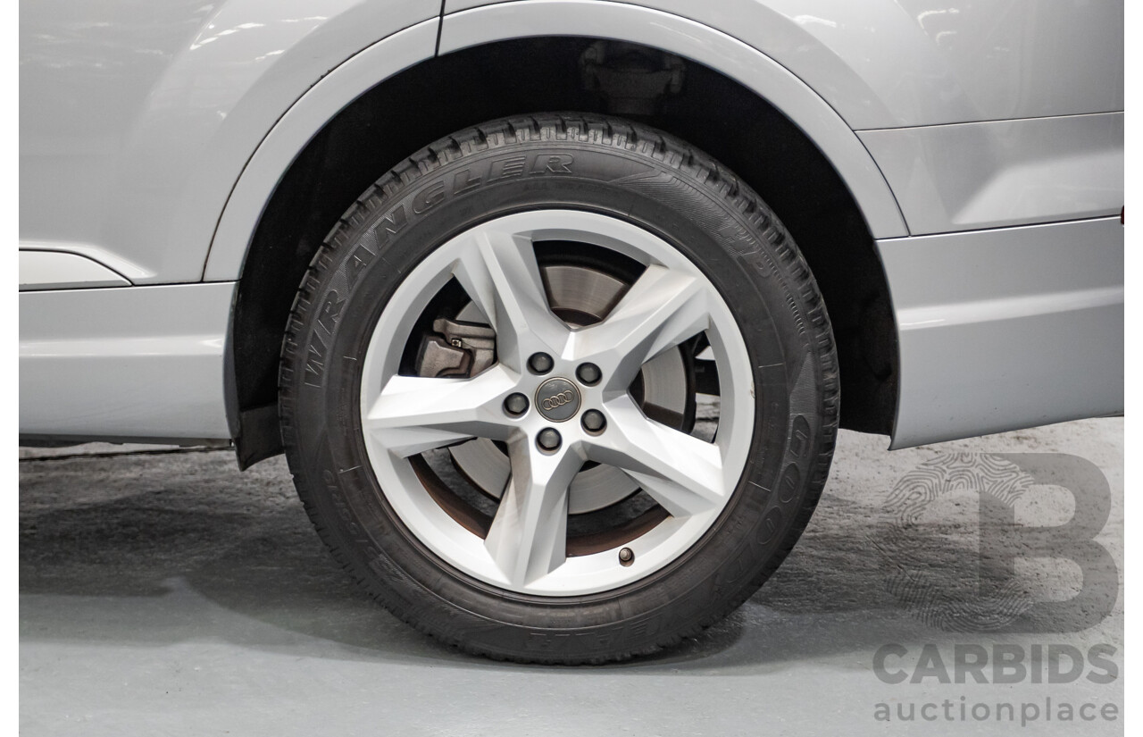 8/2016 Audi Q7 3.0 TDI Quattro (AWD) 4M MY17 4D Wagon Floret Silver Metallic (160kW) 3.0L - 7 Seater