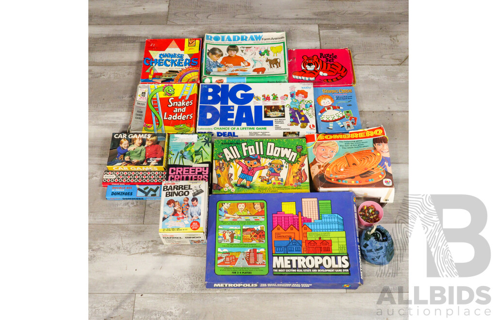Collection of Vintage Children's Board Games and Puzzles Including John Sands Snakes and Ladders, Chinese Checkers, Sewing Cards, Toltoys Creepy Critters, Big Deal,  Schaper Sombrero...........