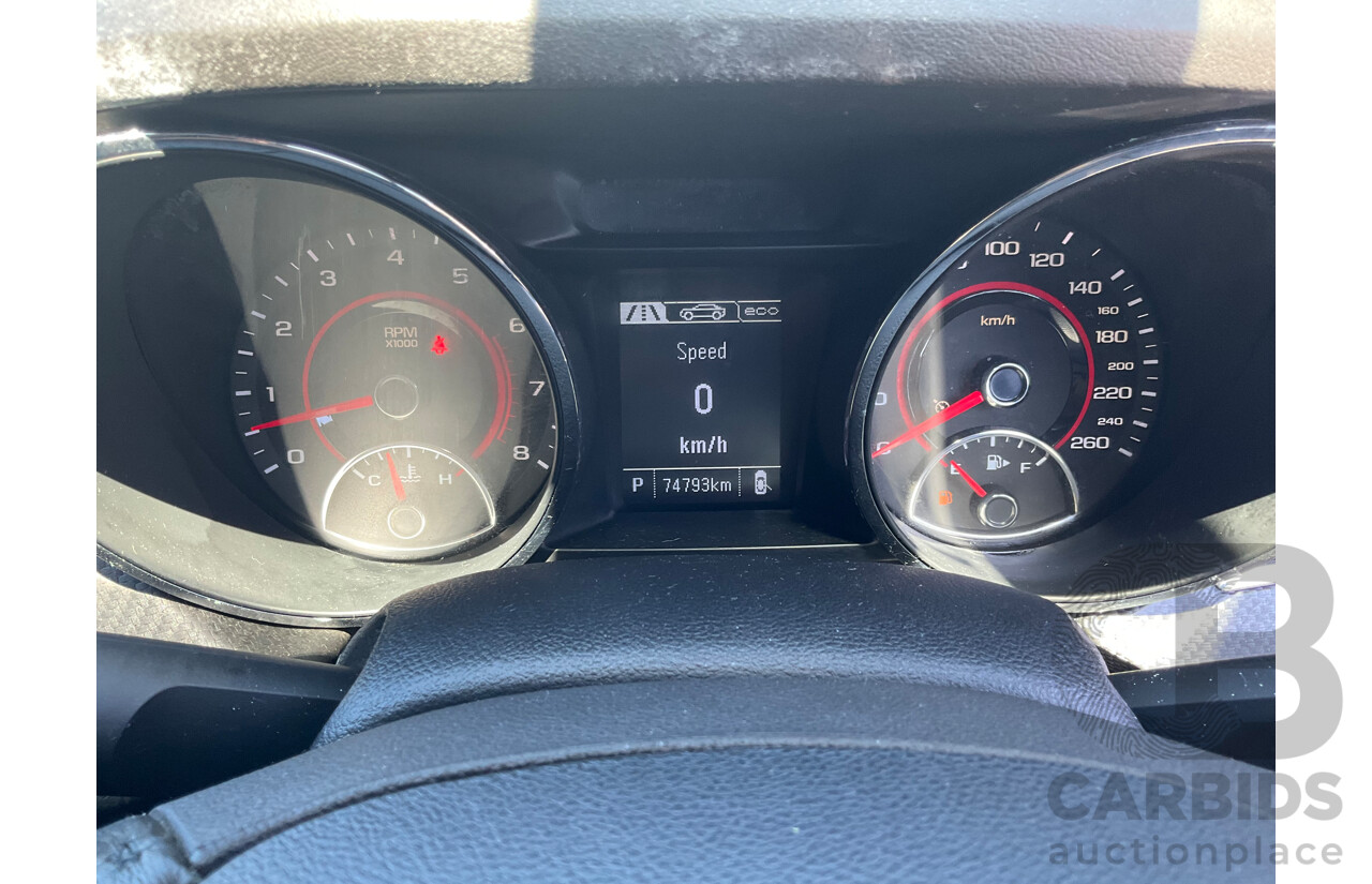 10/2014 Holden Commodore SV6 VF MY15 4d Sedan Perfect Blue V6 3.6L