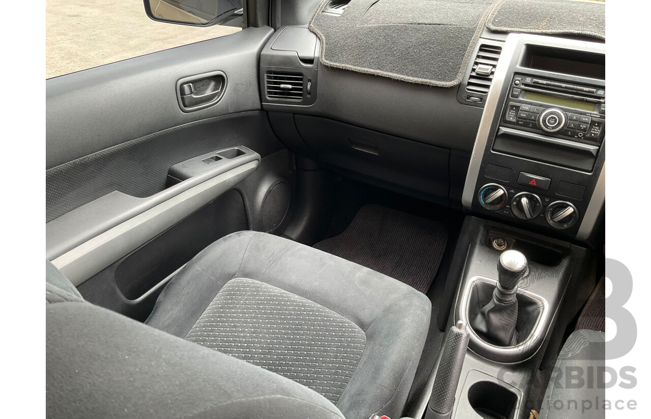 5/2012 Nissan X-Trail ST (FWD) T31 Series 5 4d Wagon Gold 2.0L