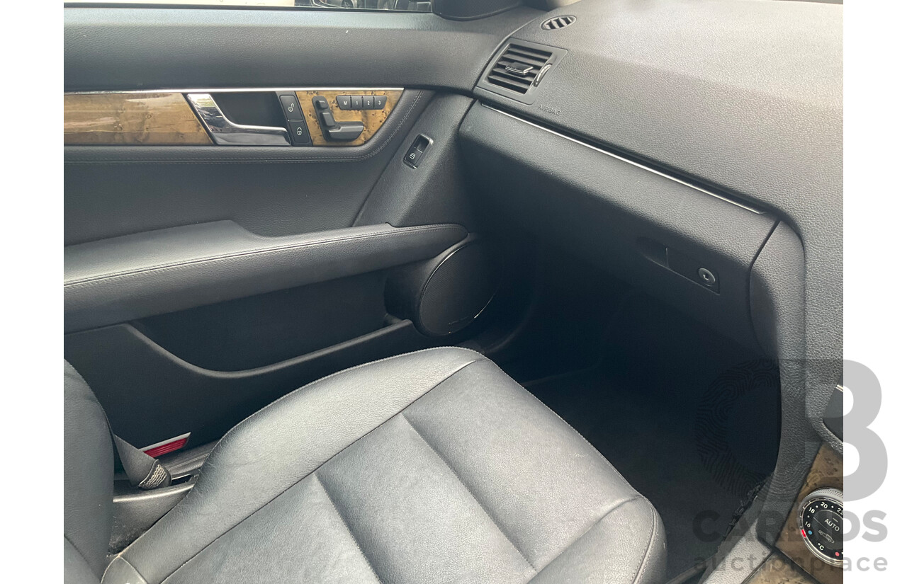 6/2009 Mercedes-Benz C320 CDI Avantgarde W204 4d Sedan Obsidian Black Turbo Diesel V6 3.0L