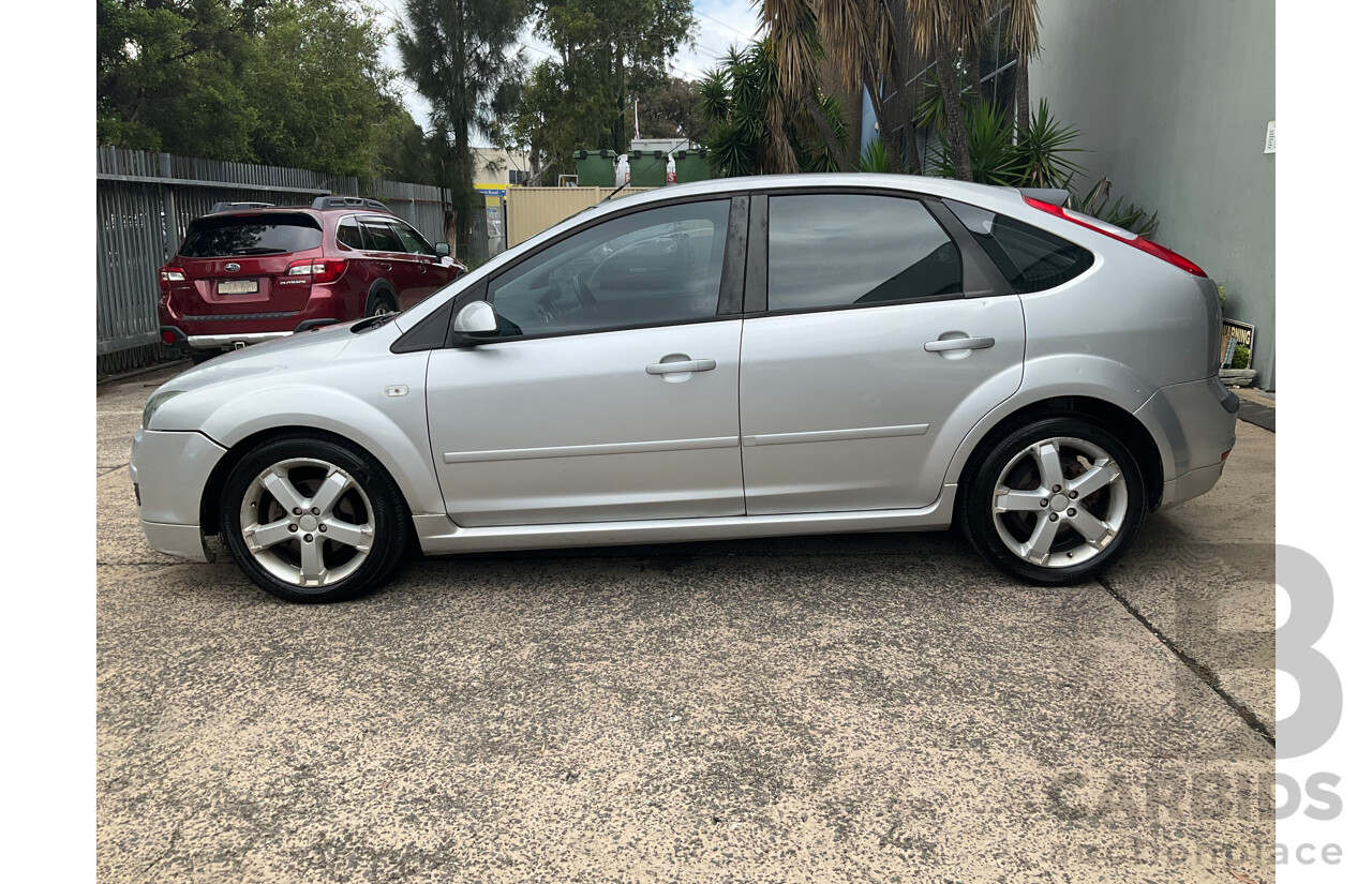 3/2007 Ford Focus Zetec LS 5d Hatchback Pure Silver Metallic 2.0L