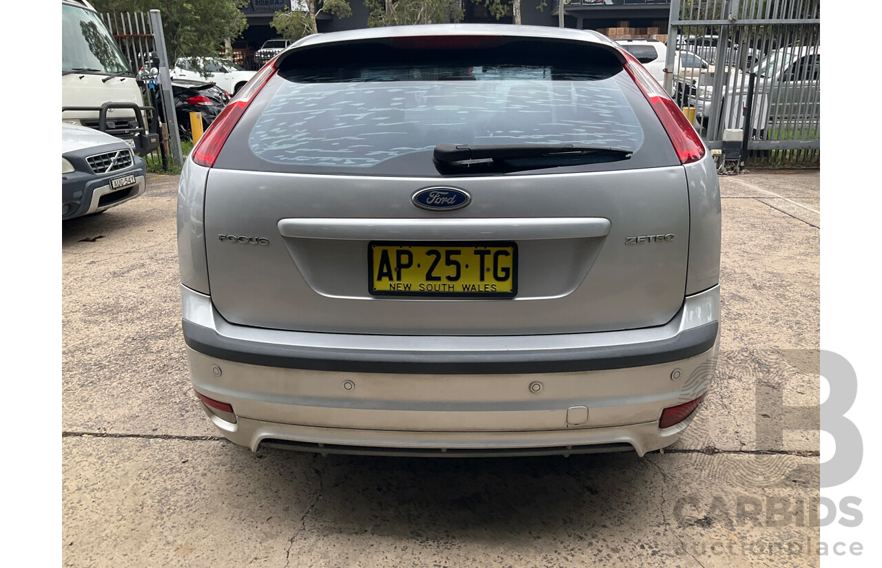 3/2007 Ford Focus Zetec LS 5d Hatchback Pure Silver Metallic 2.0L