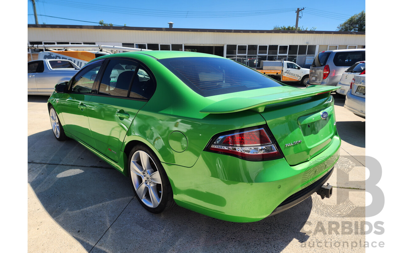 8/2009 Ford Falcon XR8 FG 4d Sedan Green 5.4L