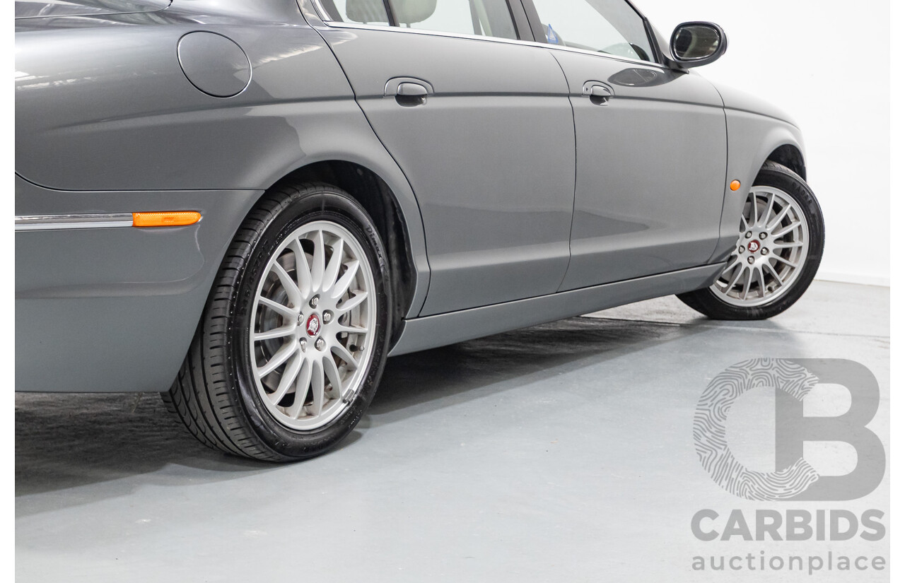 11/2003 Jaguar S Type V6 Luxury 4D Sedan Quartz Grey Metallic V6 3.0L