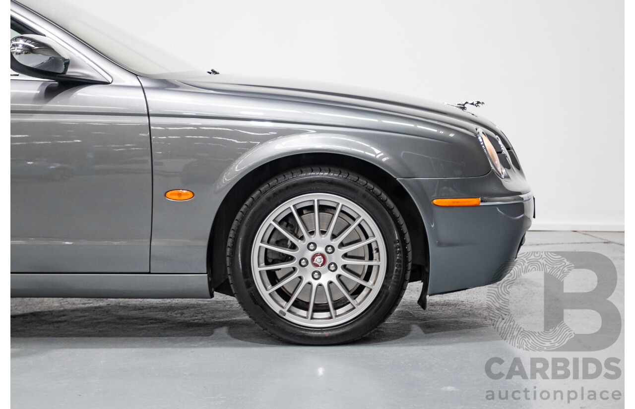 11/2003 Jaguar S Type V6 Luxury 4D Sedan Quartz Grey Metallic V6 3.0L