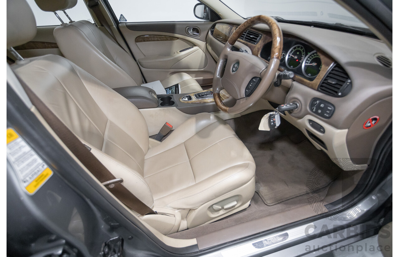 11/2003 Jaguar S Type V6 Luxury 4D Sedan Quartz Grey Metallic V6 3.0L