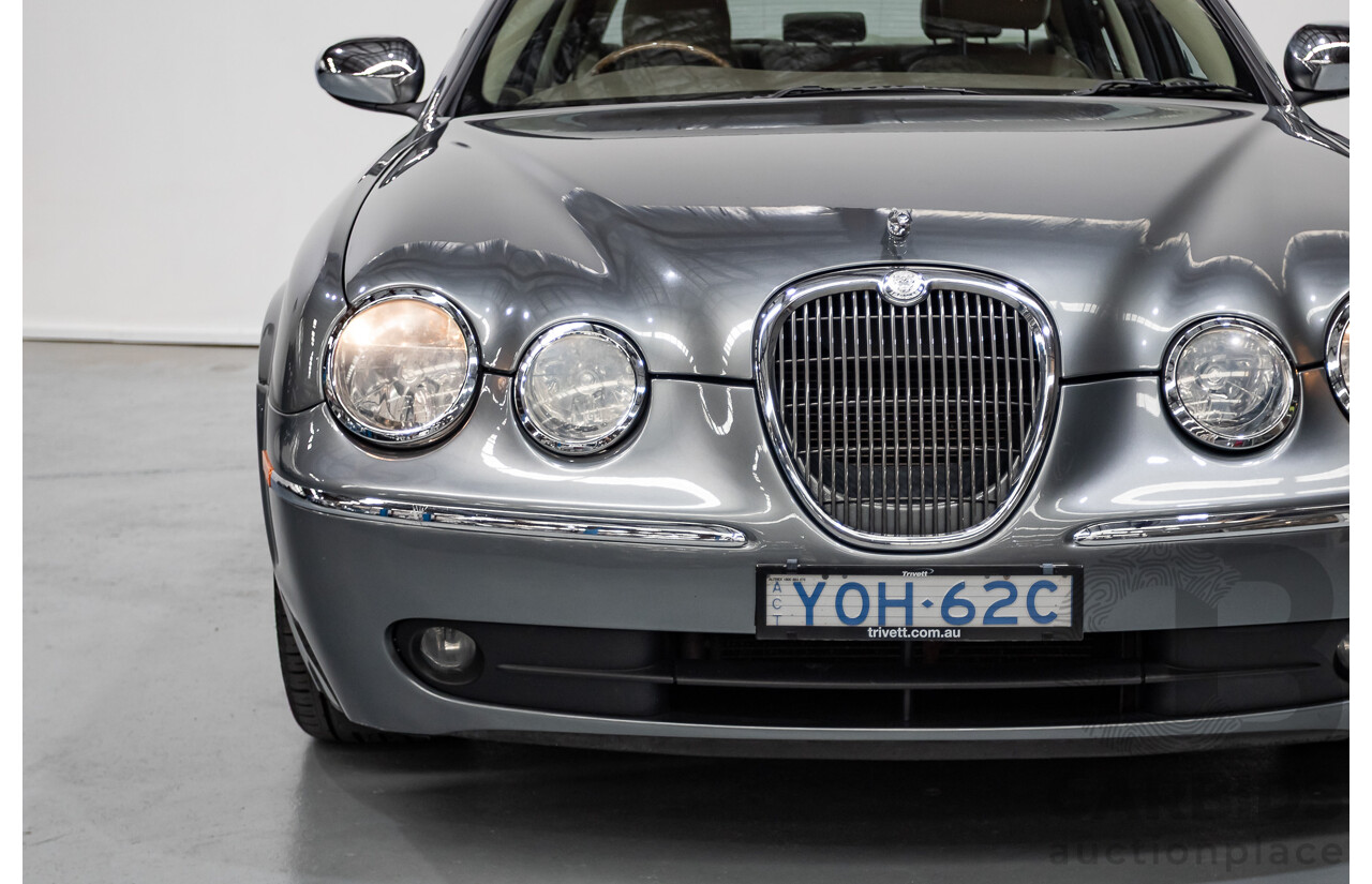 11/2003 Jaguar S Type V6 Luxury 4D Sedan Quartz Grey Metallic V6 3.0L
