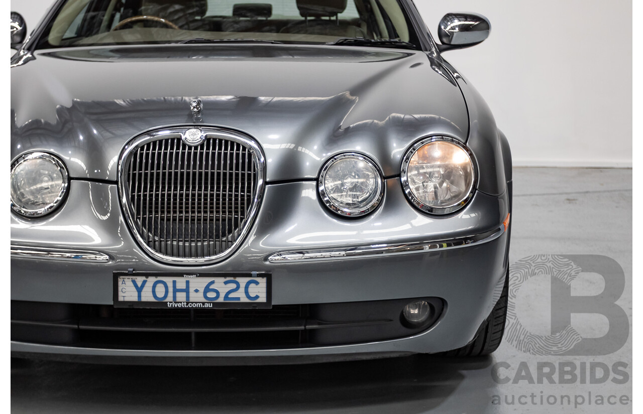 11/2003 Jaguar S Type V6 Luxury 4D Sedan Quartz Grey Metallic V6 3.0L