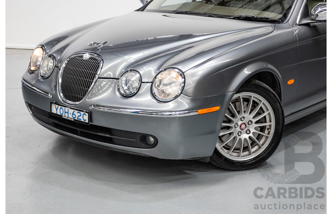 11/2003 Jaguar S Type V6 Luxury 4D Sedan Quartz Grey Metallic V6 3.0L