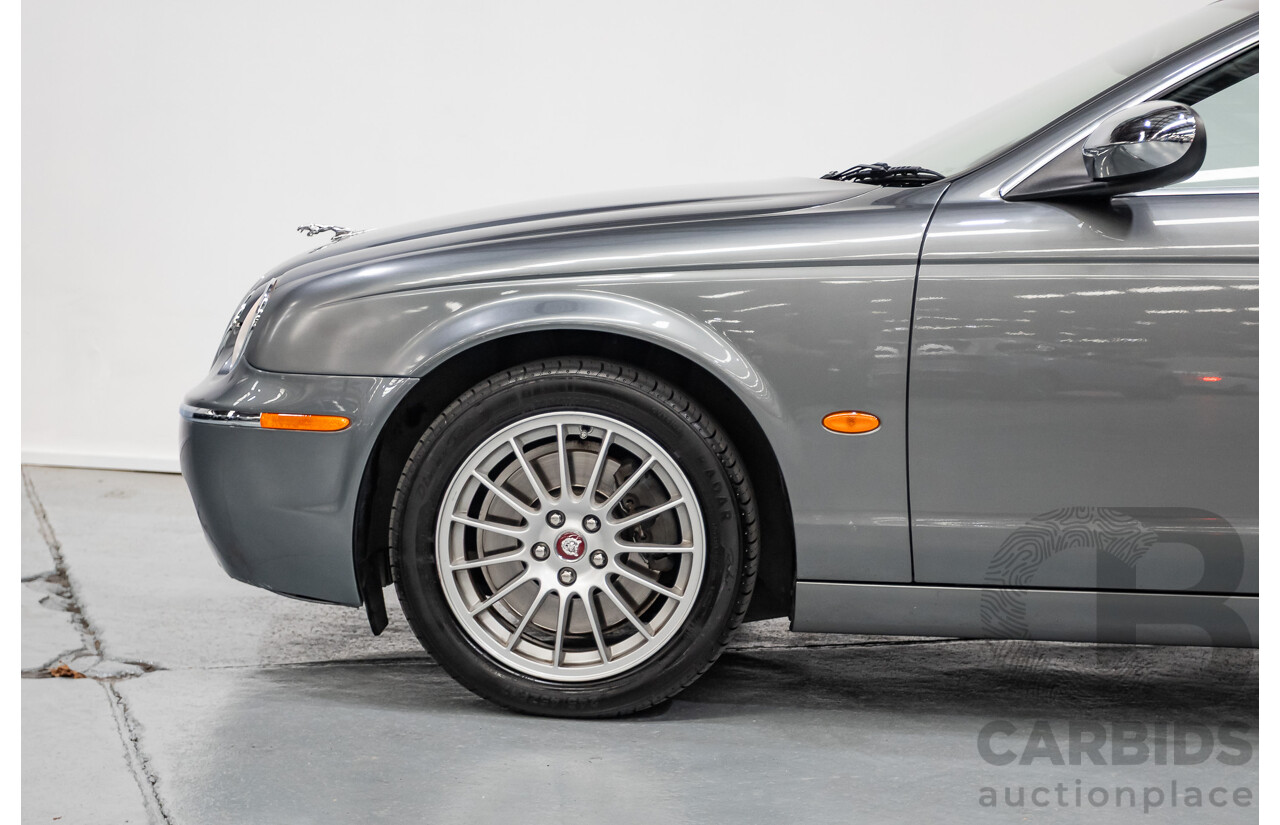 11/2003 Jaguar S Type V6 Luxury 4D Sedan Quartz Grey Metallic V6 3.0L