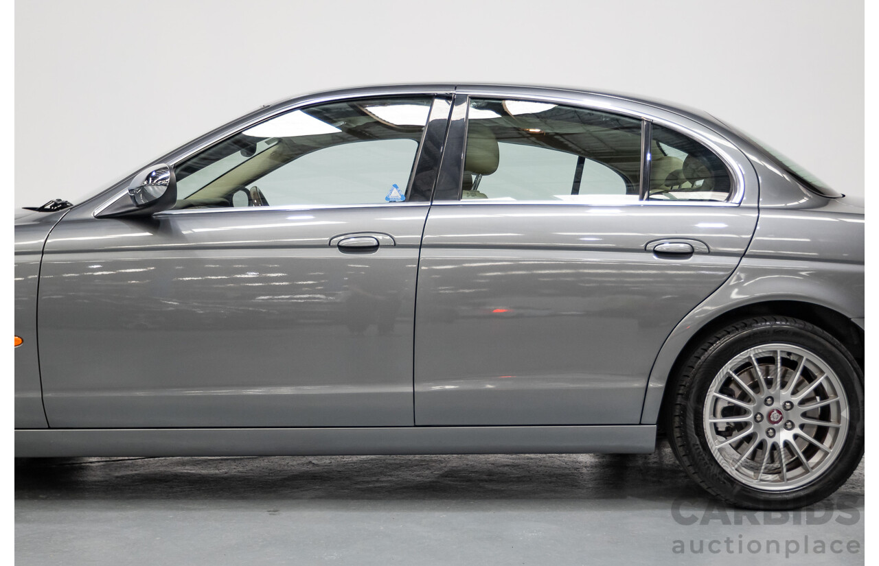 11/2003 Jaguar S Type V6 Luxury 4D Sedan Quartz Grey Metallic V6 3.0L