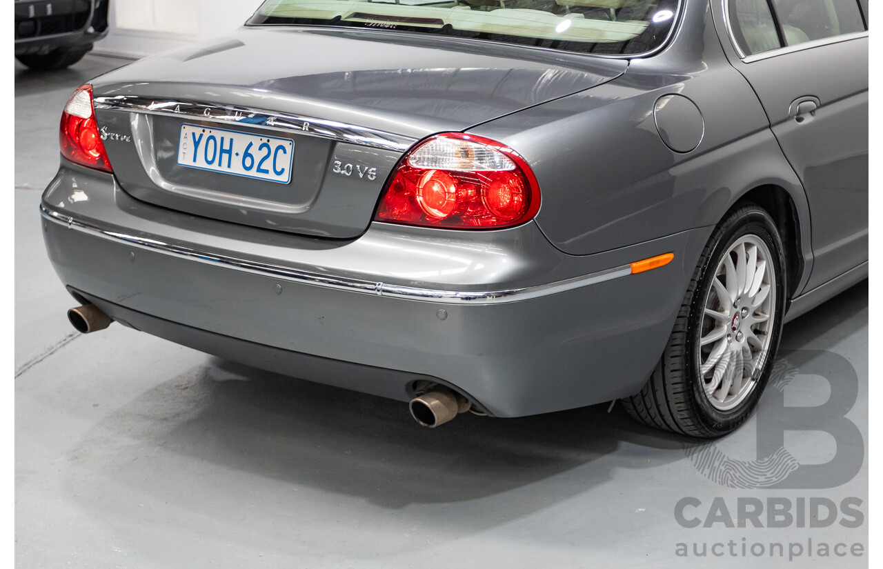 11/2003 Jaguar S Type V6 Luxury 4D Sedan Quartz Grey Metallic V6 3.0L