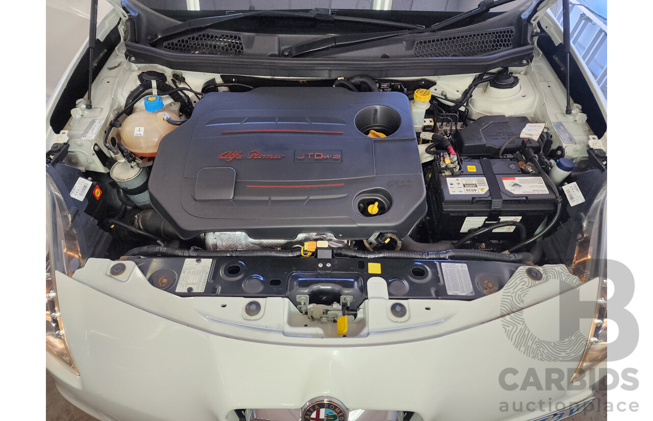 5/2012 Alfa Romeo Giulietta 2.0 Jtd-M  5d Hatchback White 2.0L