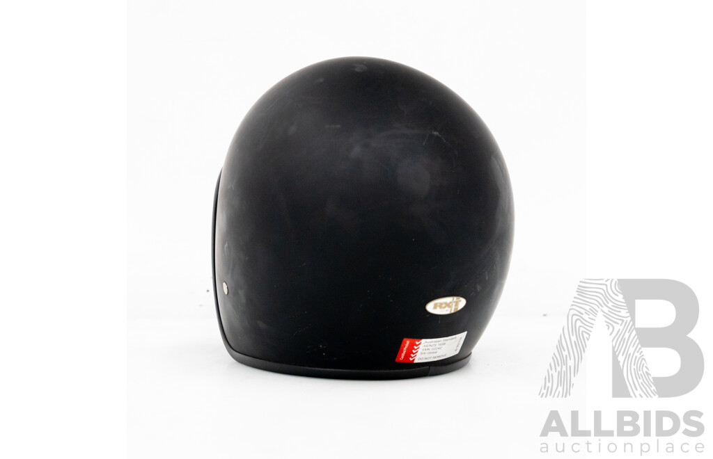 RXT Matte Black Motorcycle Helmet Size: M