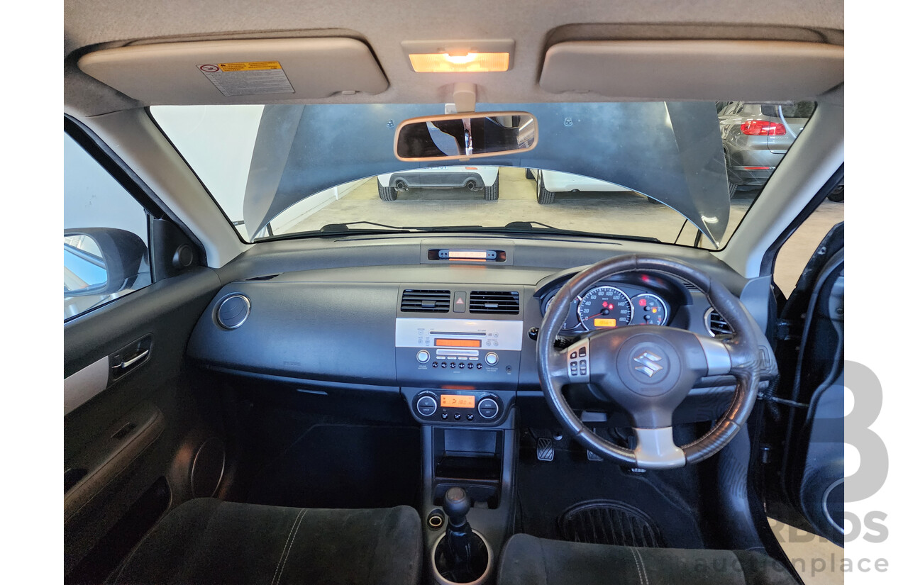 2/2010 Suzuki Swift RE.4 EZ MY07 UPDATE 5d Hatchback Black 1.5L