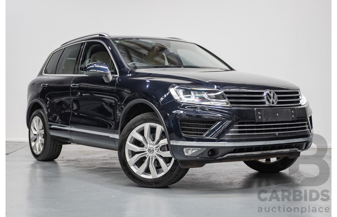 6/2016 Volkswagen Touareg V6 TDI (AWD) 7P MY16 4D Wagon Moonlight Blue Pearlescent Diesel V6 (180kW) 3.0L