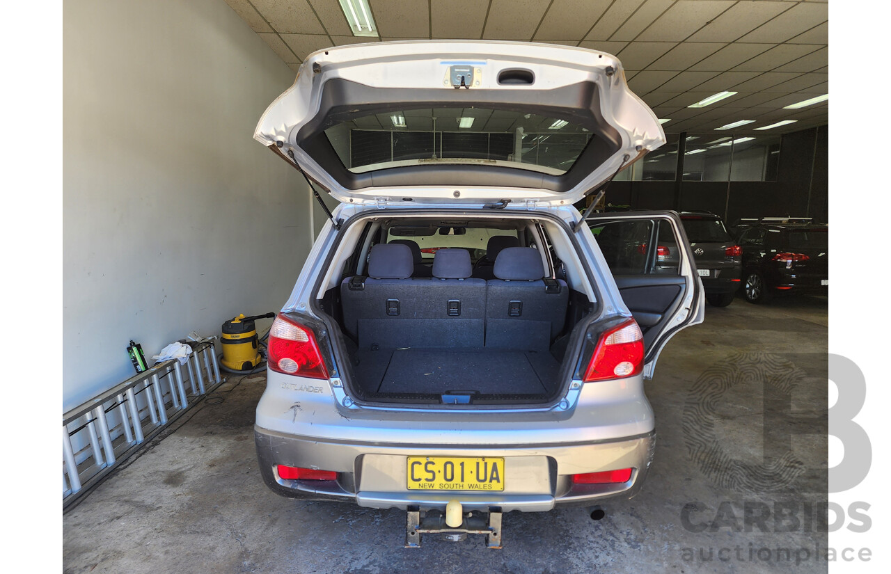 5/2005 Mitsubishi Outlander LS ZF 4d Wagon Silver 2.4L