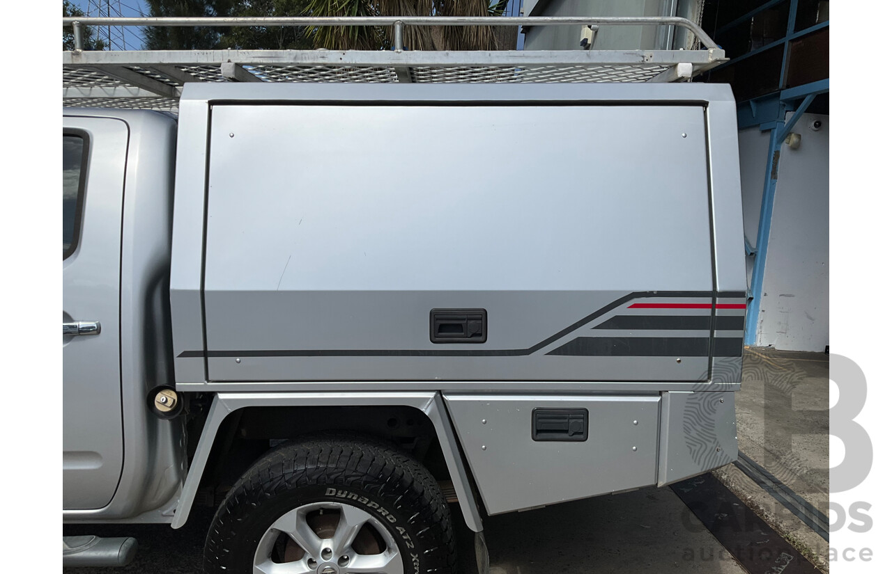 8/2011 Nissan Navara ST-X 550 (4x4) D40 7sp Dual Cab Utility Silver Turbo Diesel V6 3.0L
