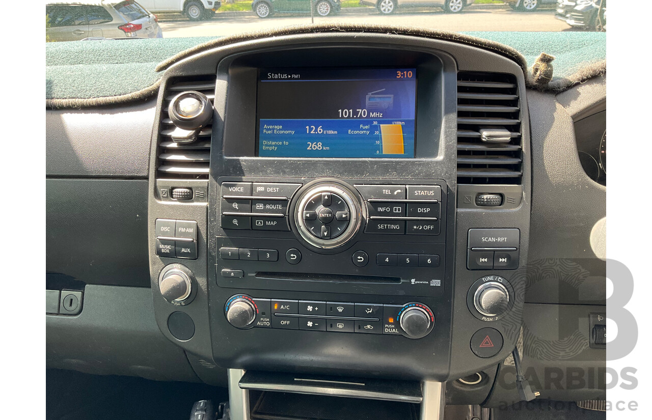 8/2011 Nissan Navara ST-X 550 (4x4) D40 7sp Dual Cab Utility Silver Turbo Diesel V6 3.0L