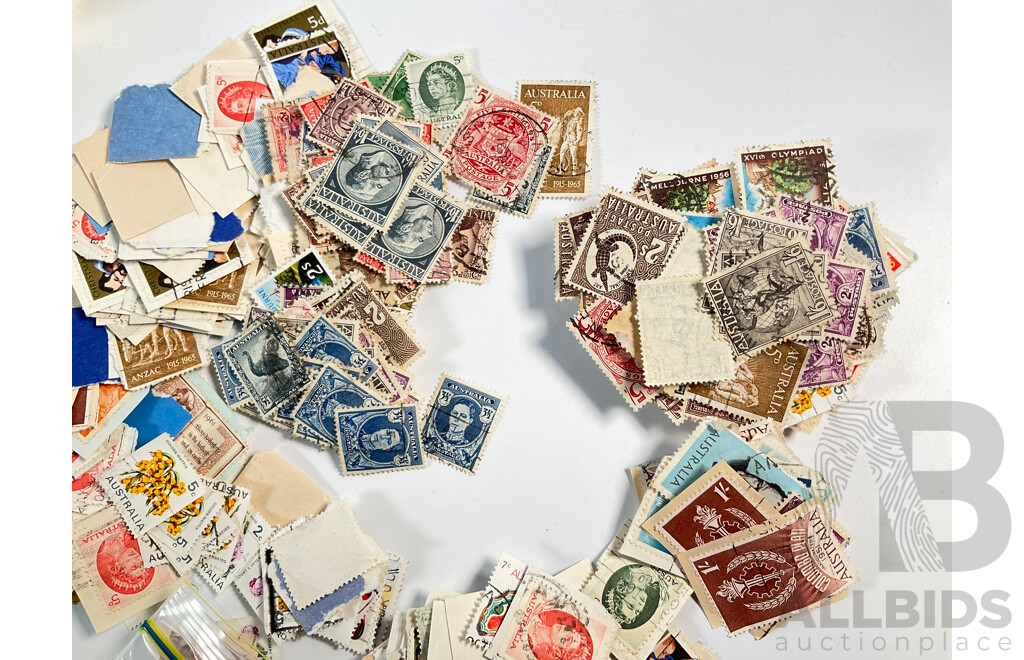 Collection of International Stamps and Australian Pennies Including Australian Predecimal, Canada, USA, United Kingdom,