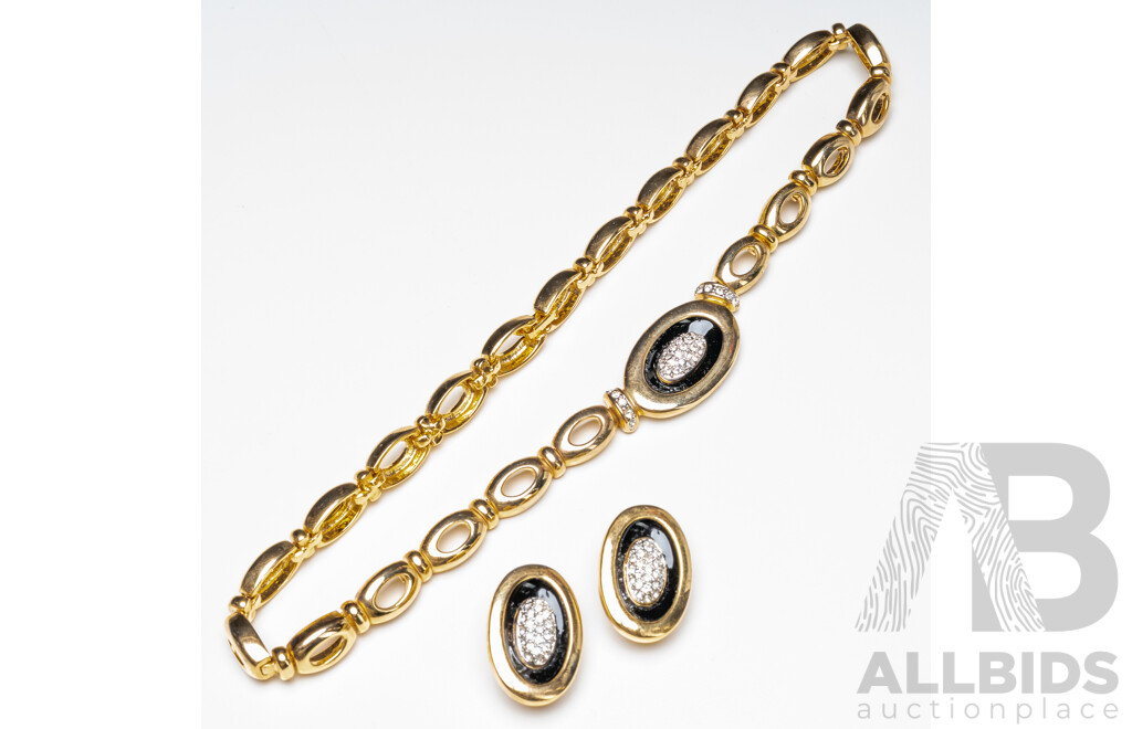Gold Tone & Foilback Necklace & Earring Set