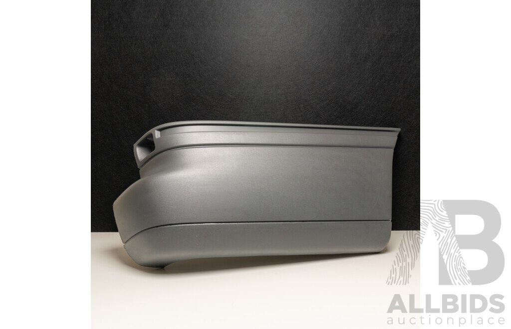 NOS Genuine Holden VN/VP Wagon Right Hand Side Rear Bumper Corner - Black