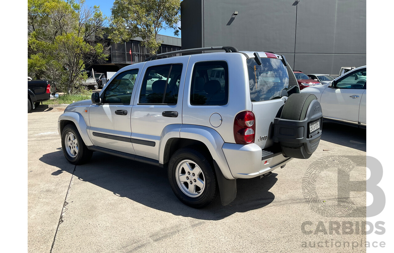 6/2007 Jeep Cherokee Sport (4x4) KJ MY05 UPGRADE 4d Wagon Silver Or Chrome 3.7L
