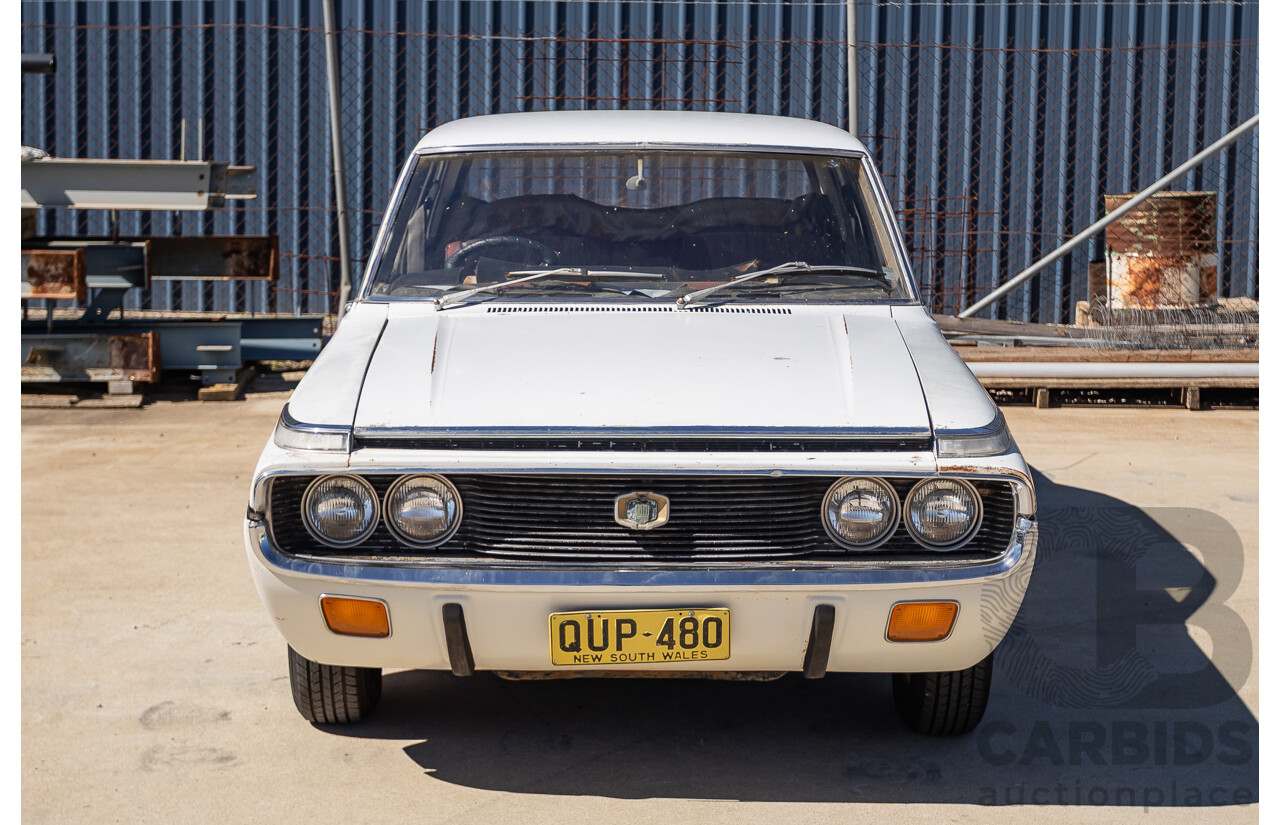 11/1971 Toyota Crown SE MS65 4d Sedan White 2.6L