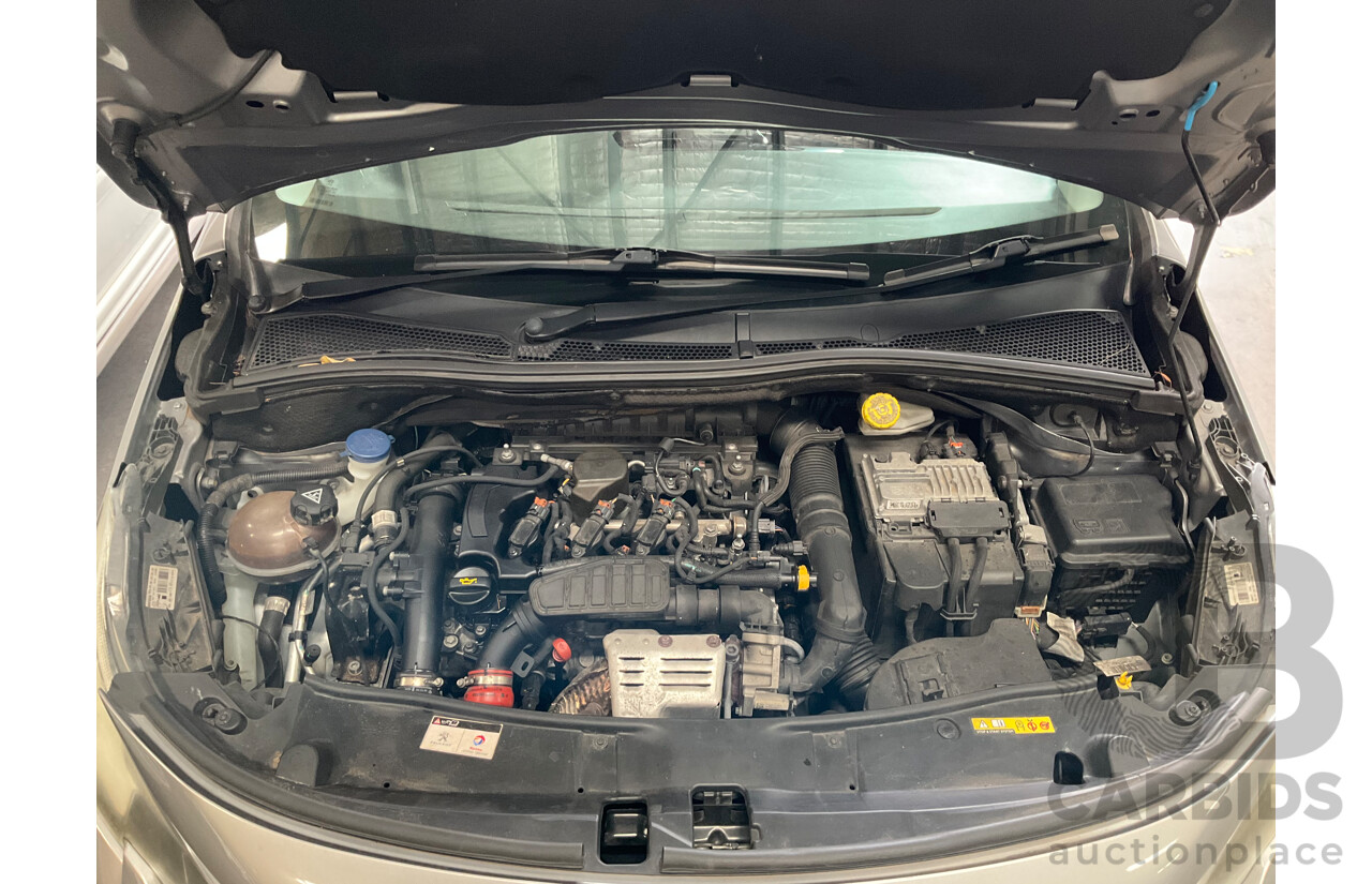 12/2017 Peugeot 2008 Active (FWD) MY17 Update 4d Wagon Silver Turbo 1.2L