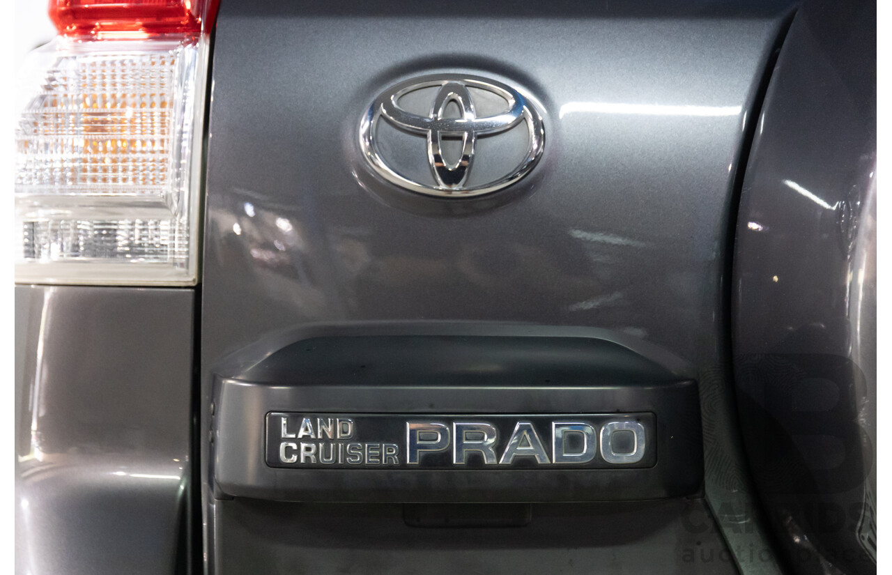 10/2009 Toyota Landcruiser Prado Kakadu (4x4) KDJ150R 4d Wagon Graphite Grey Turbo Diesel 3.0L