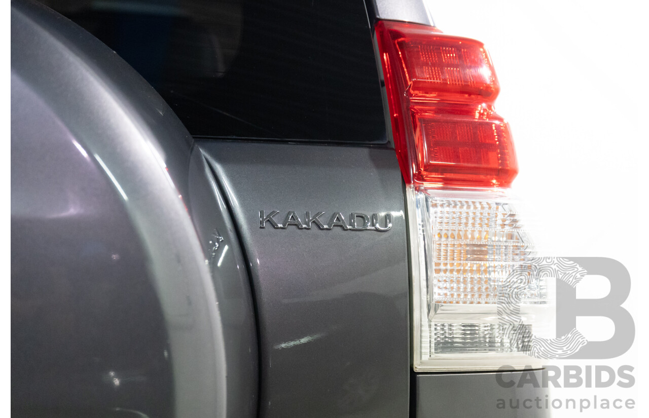 10/2009 Toyota Landcruiser Prado Kakadu (4x4) KDJ150R 4d Wagon Graphite Grey Turbo Diesel 3.0L