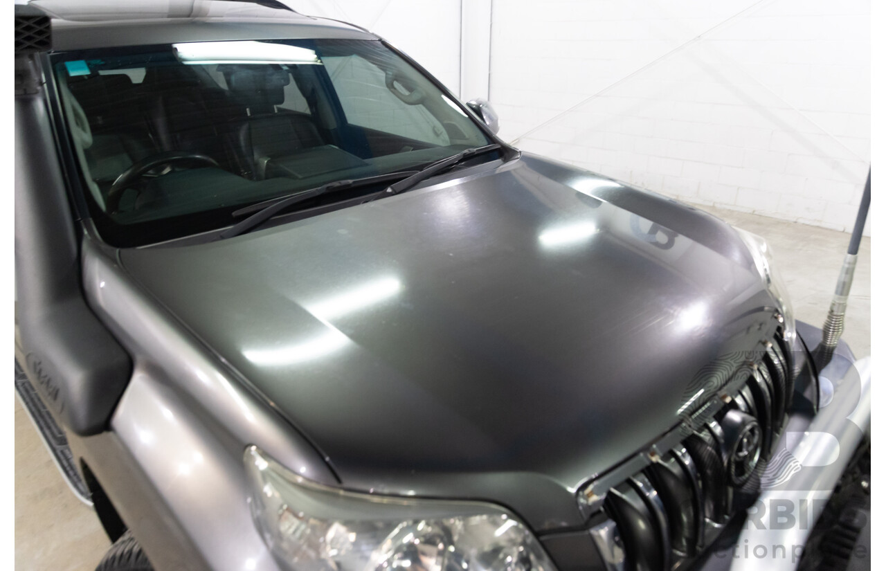 10/2009 Toyota Landcruiser Prado Kakadu (4x4) KDJ150R 4d Wagon Graphite Grey Turbo Diesel 3.0L