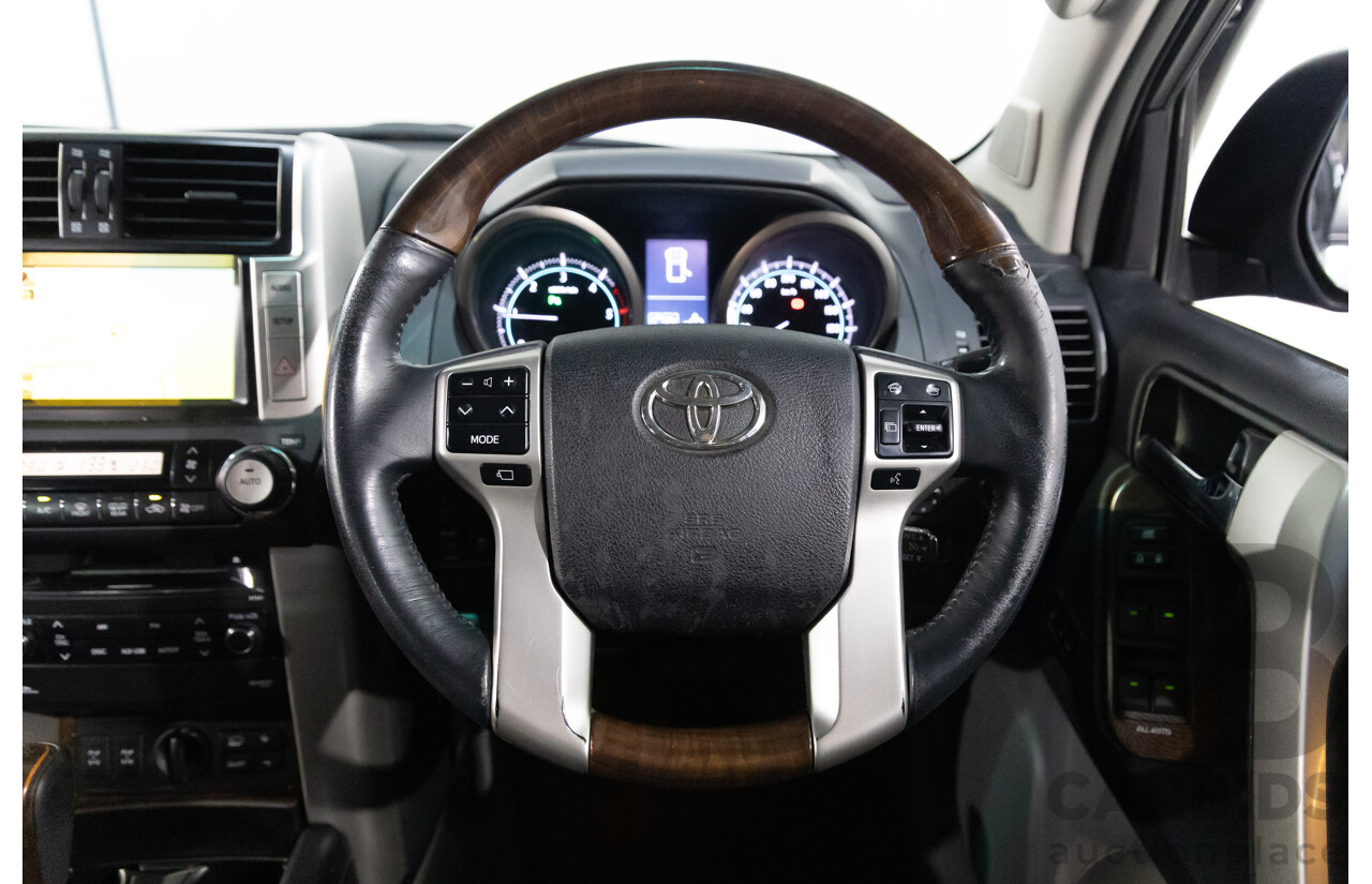 10/2009 Toyota Landcruiser Prado Kakadu (4x4) KDJ150R 4d Wagon Graphite Grey Turbo Diesel 3.0L