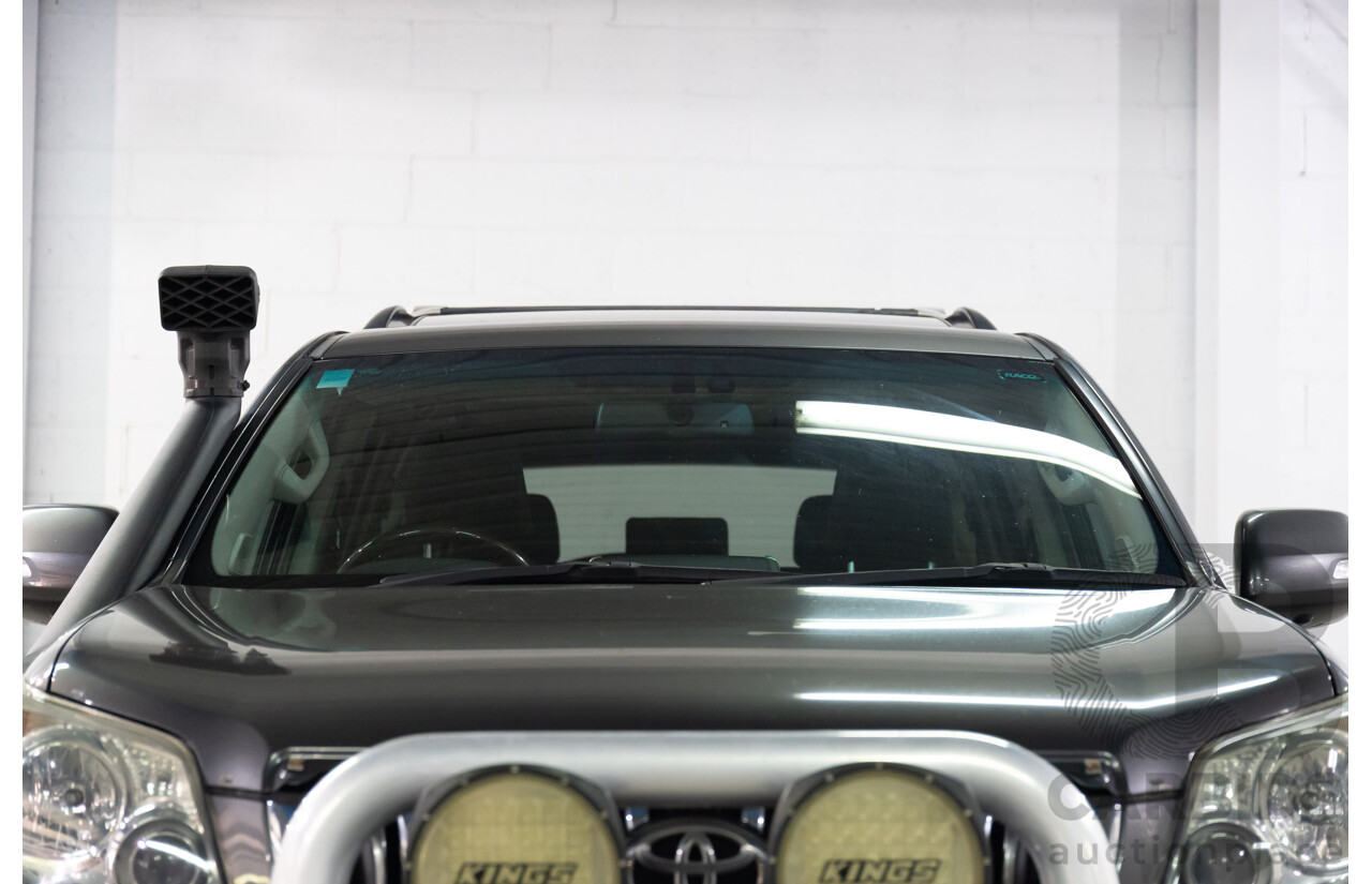 10/2009 Toyota Landcruiser Prado Kakadu (4x4) KDJ150R 4d Wagon Graphite Grey Turbo Diesel 3.0L