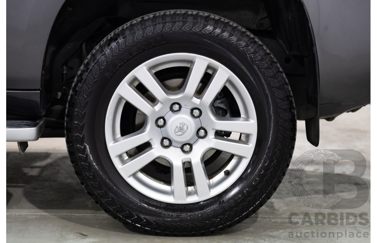 10/2009 Toyota Landcruiser Prado Kakadu (4x4) KDJ150R 4d Wagon Graphite Grey Turbo Diesel 3.0L