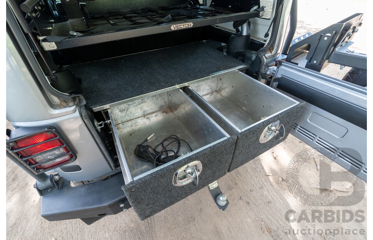 1/2018 Jeep Wrangler Unlimited Overland (4x4) JK MY18 4D Hardtop Billet Silver Metallic V8 5.7L