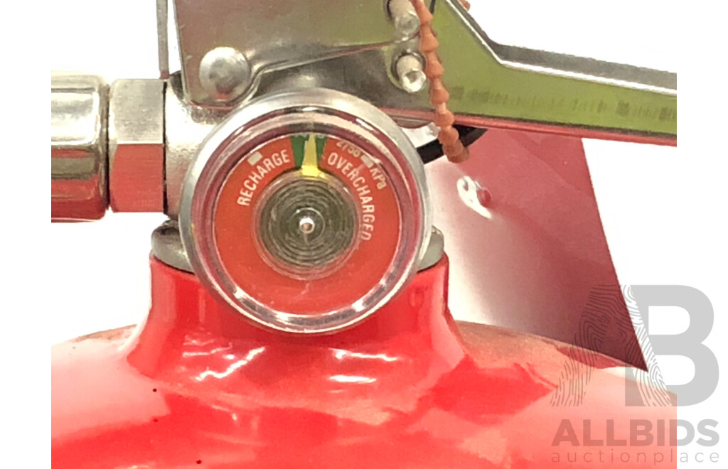 FlameStop 4.5kg Dry Powder Fire Extinguisher