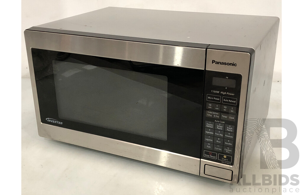 Panasonic NN-ST657S 1100W Inverter Microwave Oven