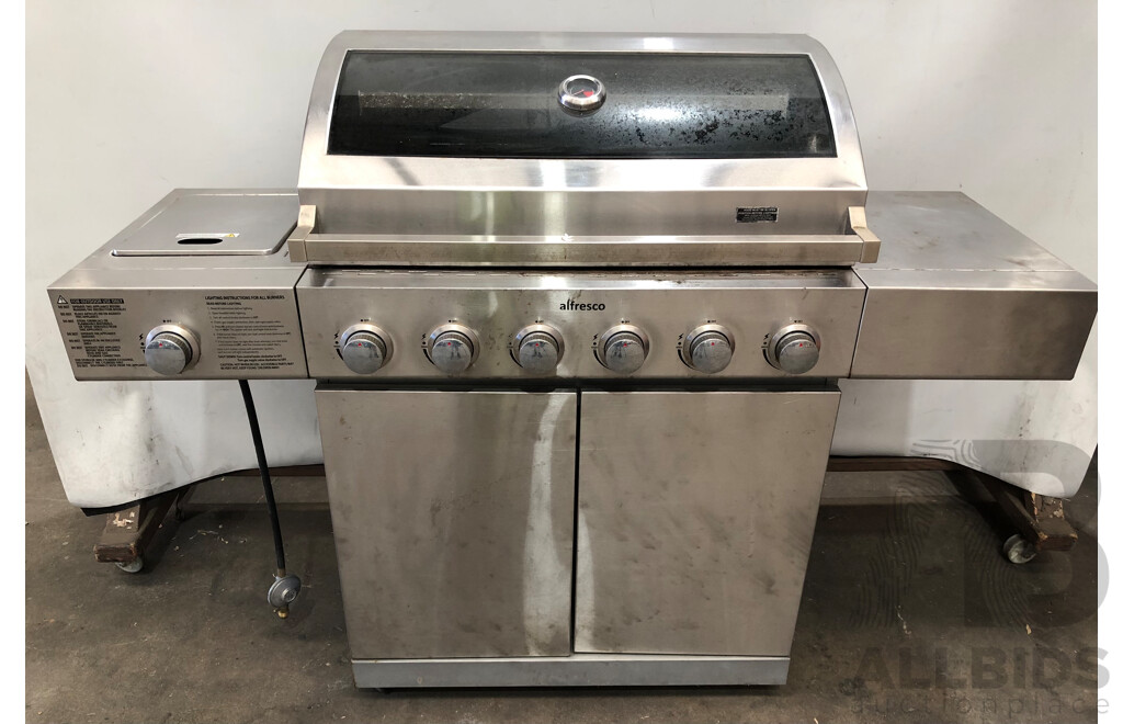 Alfresco Six Burner LPG Barbecue with Wok Burner