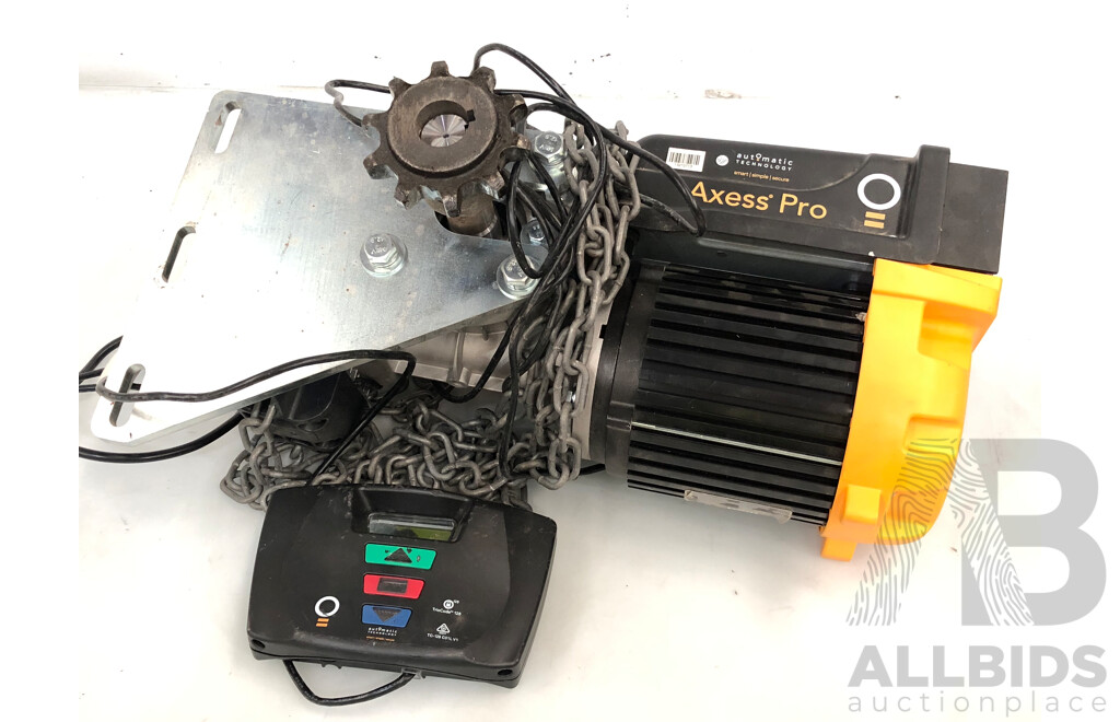 Axess Pro Series 3100 Roller Door Opener
