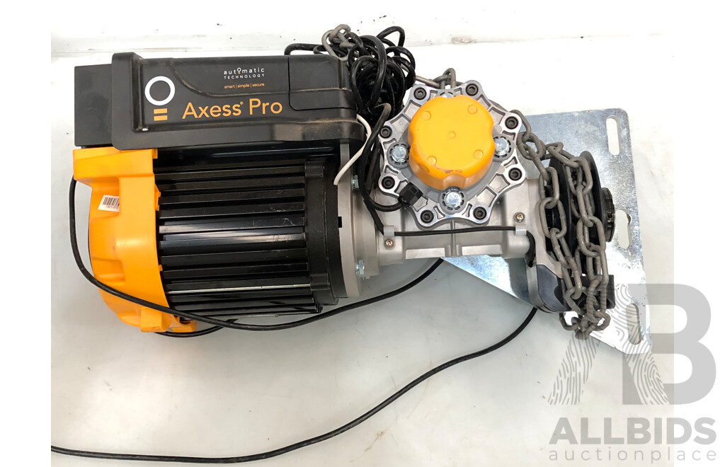 Axess Pro Series 3100 Roller Door Opener